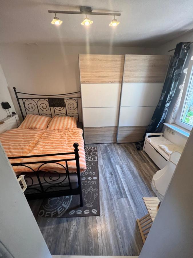 Gaestehaus Linden -Zweibettzimmer Esterno foto
