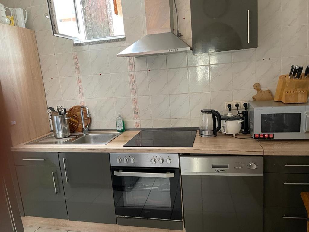 Gaestehaus Linden -Zweibettzimmer Esterno foto