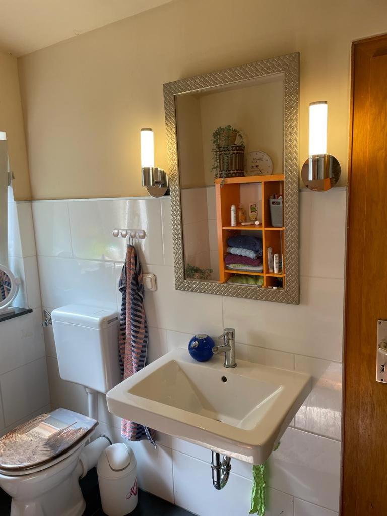 Gaestehaus Linden -Zweibettzimmer Esterno foto